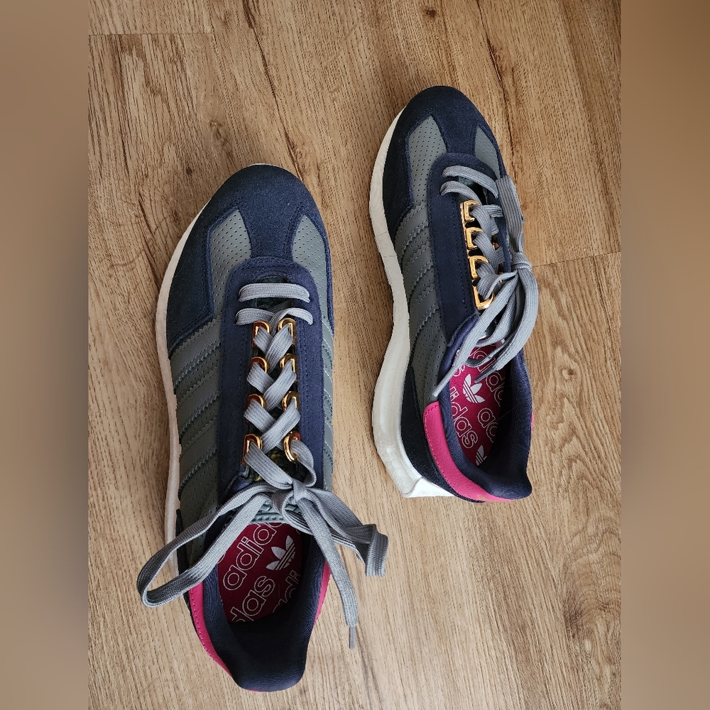 Womens Adidas